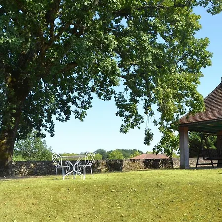 3 Bedroom Stunning In Val-de-louvre-et-caude